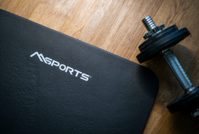 Dumbels-and-mat